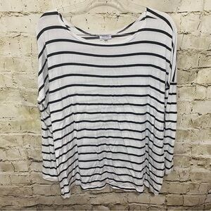 Tobi Black White Striped Long Sleeve Viscose Blend Top